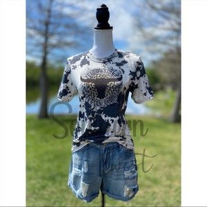 Yellowstone Dutton Ranch Bleached Sublimation Boyfriend Basic Tee Shirt Gray